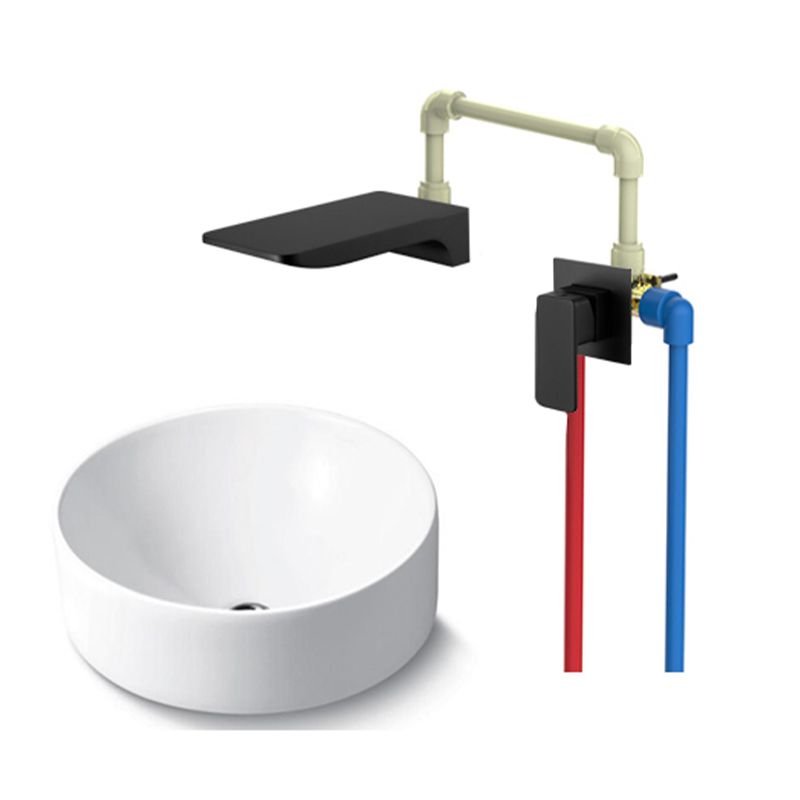 Contemporary Wall Mounted Metal Tub Filler One Handles Waterfall Tub Faucet Trim Clearhalo 'Bathroom Remodel & Bathroom Fixtures' 'Bathtub Faucets' 'bathtub_faucets' 'Home Improvement' 'home_improvement' 'home_improvement_bathtub_faucets' 1200x1200_986a155e-9692-4597-8bd1-917cd6060066