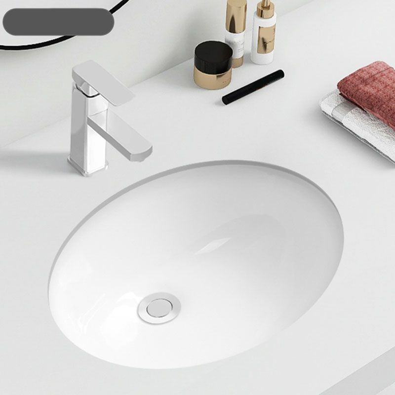 Modern Oval Wash Stand Ceramic Table Installation Bathroom Sink Clearhalo 'Bathroom Remodel & Bathroom Fixtures' 'Bathroom Sinks & Faucet Components' 'Bathroom Sinks' 'bathroom_sink' 'Home Improvement' 'home_improvement' 'home_improvement_bathroom_sink' 1200x1200_9bbf2727-6086-444e-874e-a76297061a5c