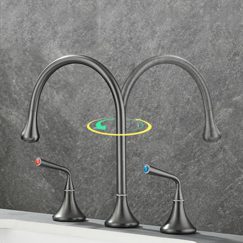 Double Handle Tub Filler Deck Mounted High Arc Brass Modern Roman Tub Filler Clearhalo 'Bathroom Remodel & Bathroom Fixtures' 'Bathtub Faucets' 'bathtub_faucets' 'Home Improvement' 'home_improvement' 'home_improvement_bathtub_faucets' 1200x1200_9e75672d-dc37-4f53-bb70-cb5f352bc46f