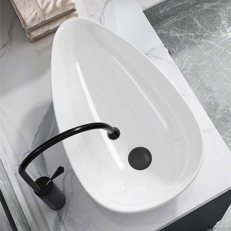 Modern Bathroom Sink with Single Faucet Hole Porcelain Oval-Shape Vessel Bathroom Sink Clearhalo 'Bathroom Remodel & Bathroom Fixtures' 'Bathroom Sinks & Faucet Components' 'Bathroom Sinks' 'bathroom_sink' 'Home Improvement' 'home_improvement' 'home_improvement_bathroom_sink' 1200x1200_9f9e9f48-73eb-4f72-b1de-941171d4391c