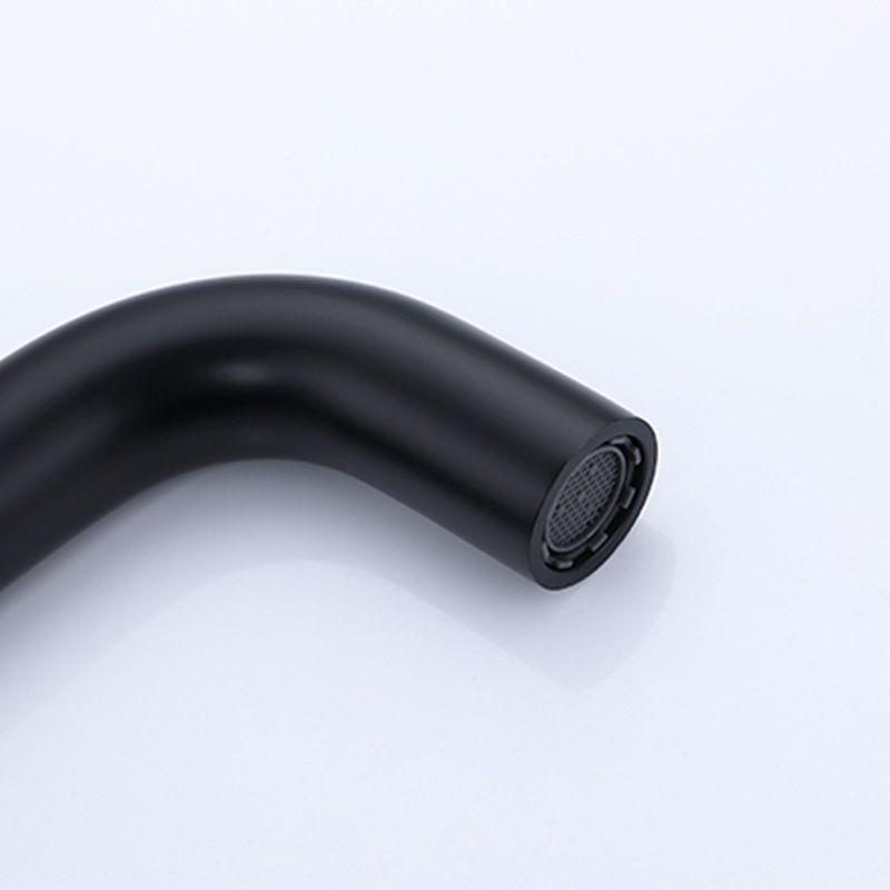 Modern Circular Bathroom Sink Faucet with 2 Handles Wall Mounted Bathroom Faucet Clearhalo 'Bathroom Remodel & Bathroom Fixtures' 'Bathroom Sink Faucets' 'Bathroom Sinks & Faucet Components' 'bathroom_sink_faucets' 'Home Improvement' 'home_improvement' 'home_improvement_bathroom_sink_faucets' 1200x1200_9fe0b755-dfd9-4dac-a48f-08565b47b452