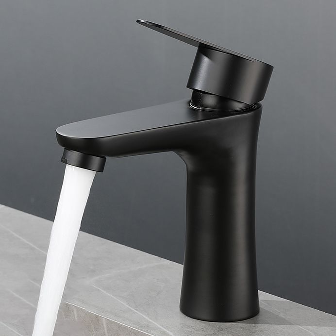 Circular Vessel Faucet Lever Handle Stainless Steel Bathroom Faucet with Water Hose Clearhalo 'Bathroom Remodel & Bathroom Fixtures' 'Bathroom Sink Faucets' 'Bathroom Sinks & Faucet Components' 'bathroom_sink_faucets' 'Home Improvement' 'home_improvement' 'home_improvement_bathroom_sink_faucets' 1200x1200_a2db77ee-38fb-4c21-8411-b18eb9fc26b2