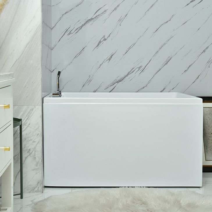 Acrylic Modern Bath Freestanding Soaking White Rectangular Bathtub Clearhalo 'Bathroom Remodel & Bathroom Fixtures' 'Bathtubs' 'Home Improvement' 'home_improvement' 'home_improvement_bathtubs' 'Showers & Bathtubs' 1200x1200_a418df17-cc4e-4874-a2d0-fa96d3ac8a39