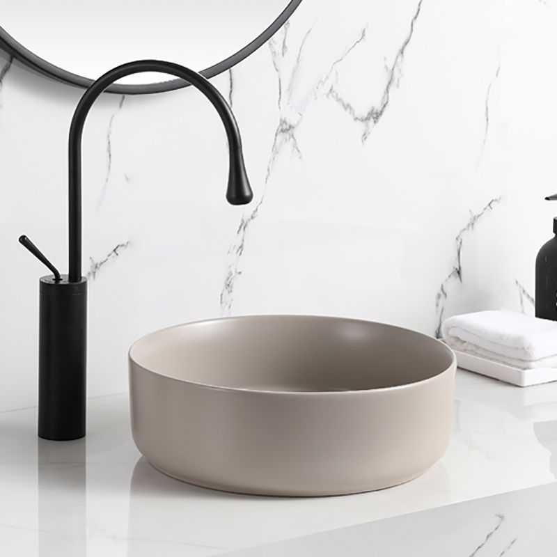 Modern Style Vessel Sink Pure Color Round Ceramic Vessel Sink Clearhalo 'Bathroom Remodel & Bathroom Fixtures' 'Bathroom Sinks & Faucet Components' 'Bathroom Sinks' 'bathroom_sink' 'Home Improvement' 'home_improvement' 'home_improvement_bathroom_sink' 1200x1200_a8279e9c-389f-4aa8-907e-2a26b90264a6