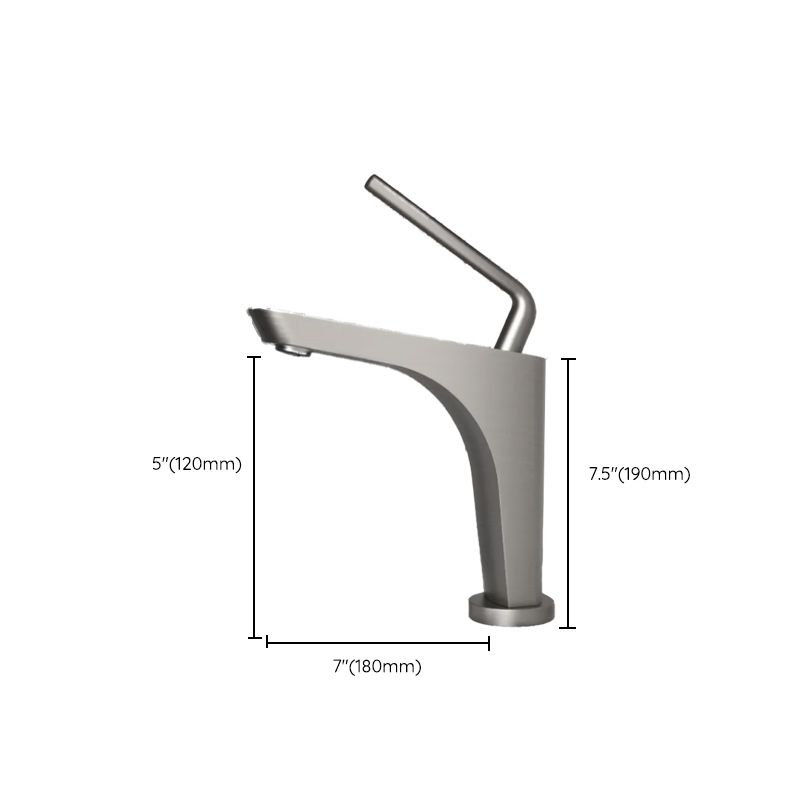 Modern Knob Handle Square Faucet Brass Deck Mounted Bathroom Sink Faucet Clearhalo 'Bathroom Remodel & Bathroom Fixtures' 'Bathroom Sink Faucets' 'Bathroom Sinks & Faucet Components' 'bathroom_sink_faucets' 'Home Improvement' 'home_improvement' 'home_improvement_bathroom_sink_faucets' 1200x1200_a89294f0-832a-4f3a-9ec8-529f0578e940