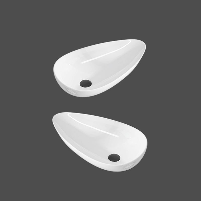 Modern Bathroom Sink with Single Faucet Hole Porcelain Oval-Shape Vessel Bathroom Sink Clearhalo 'Bathroom Remodel & Bathroom Fixtures' 'Bathroom Sinks & Faucet Components' 'Bathroom Sinks' 'bathroom_sink' 'Home Improvement' 'home_improvement' 'home_improvement_bathroom_sink' 1200x1200_a94ade62-9207-4a5b-9cd7-a57e9021732b