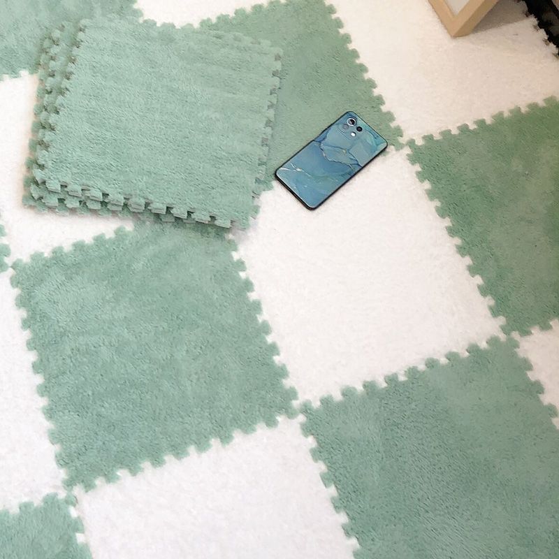 Modern Carpet Floor Tile Plush Cut Interlocking Non-Skid Tiles and Carpet Clearhalo 'Carpet Tiles & Carpet Squares' 'carpet_tiles_carpet_squares' 'Flooring 'Home Improvement' 'home_improvement' 'home_improvement_carpet_tiles_carpet_squares' Walls and Ceiling' 1200x1200_aaa0005f-8dd6-49cd-965c-6c3d293236fc