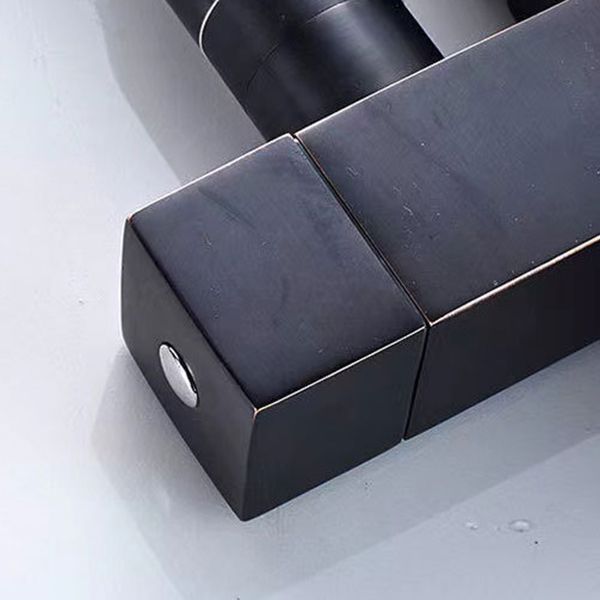 Modern 1-Handle Faucet with Water Dispenser with Pull out Sprayer Faucet Clearhalo 'Home Improvement' 'home_improvement' 'home_improvement_kitchen_faucets' 'Kitchen Faucets' 'Kitchen Remodel & Kitchen Fixtures' 'Kitchen Sinks & Faucet Components' 'kitchen_faucets' 1200x1200_abc2d053-33ff-4a99-a26b-a5069b996ce1