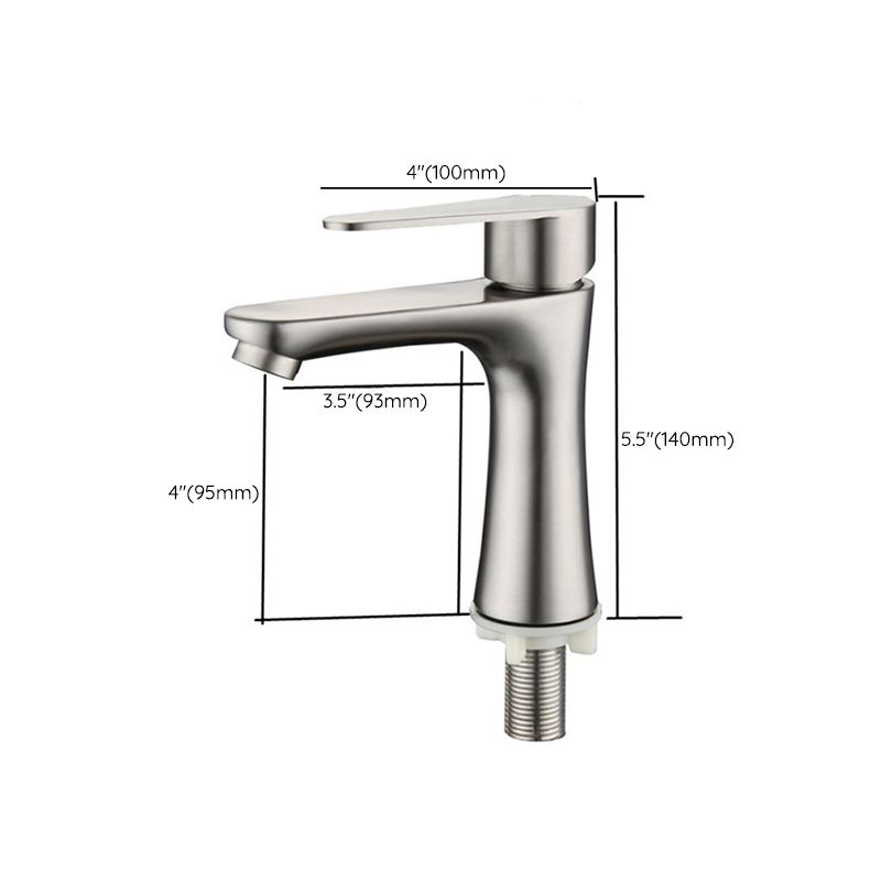 Contemporary Single Handle Kitchen Faucet Low Profile Faucet in Chrome Clearhalo 'Home Improvement' 'home_improvement' 'home_improvement_kitchen_faucets' 'Kitchen Faucets' 'Kitchen Remodel & Kitchen Fixtures' 'Kitchen Sinks & Faucet Components' 'kitchen_faucets' 1200x1200_ac77532f-c6c1-4a3f-b8e1-9c768fe8353a