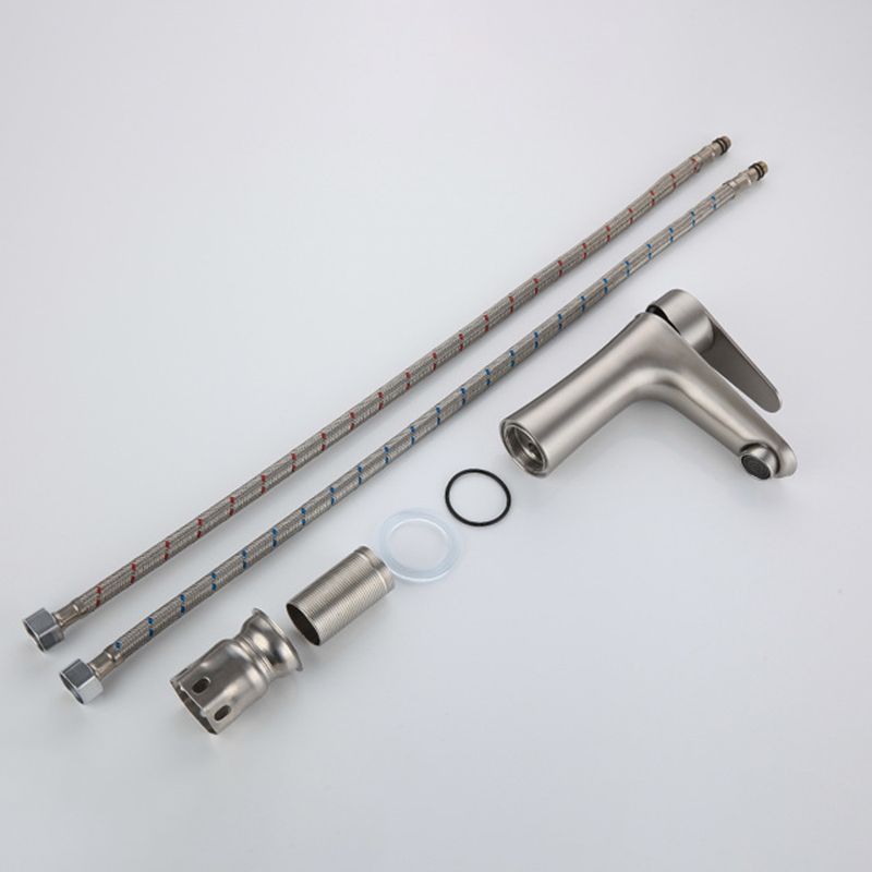 Circular Single Handle Bathroom Faucet Single Hole Vessel Sink Faucet in Chrome Clearhalo 'Bathroom Remodel & Bathroom Fixtures' 'Bathroom Sink Faucets' 'Bathroom Sinks & Faucet Components' 'bathroom_sink_faucets' 'Home Improvement' 'home_improvement' 'home_improvement_bathroom_sink_faucets' 1200x1200_ad8498e8-4ebb-49df-9621-b6f0d020281e