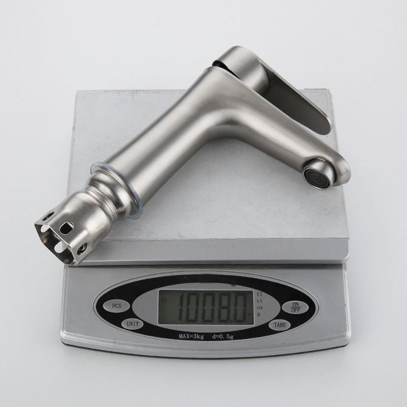 Circular Single Handle Bathroom Faucet Single Hole Vessel Sink Faucet in Chrome Clearhalo 'Bathroom Remodel & Bathroom Fixtures' 'Bathroom Sink Faucets' 'Bathroom Sinks & Faucet Components' 'bathroom_sink_faucets' 'Home Improvement' 'home_improvement' 'home_improvement_bathroom_sink_faucets' 1200x1200_ae7a09b6-302a-4d06-a355-57f7746c5b5e