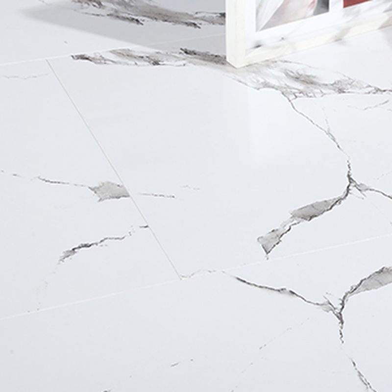 Modern Laminate Plank Flooring Wood Scratch Resistant and Fade Resistant Laminate Floor Clearhalo 'Flooring 'Home Improvement' 'home_improvement' 'home_improvement_laminate_flooring' 'Laminate Flooring' 'laminate_flooring' Walls and Ceiling' 1200x1200_b0c87551-dee1-4cf0-b123-360648cd4974