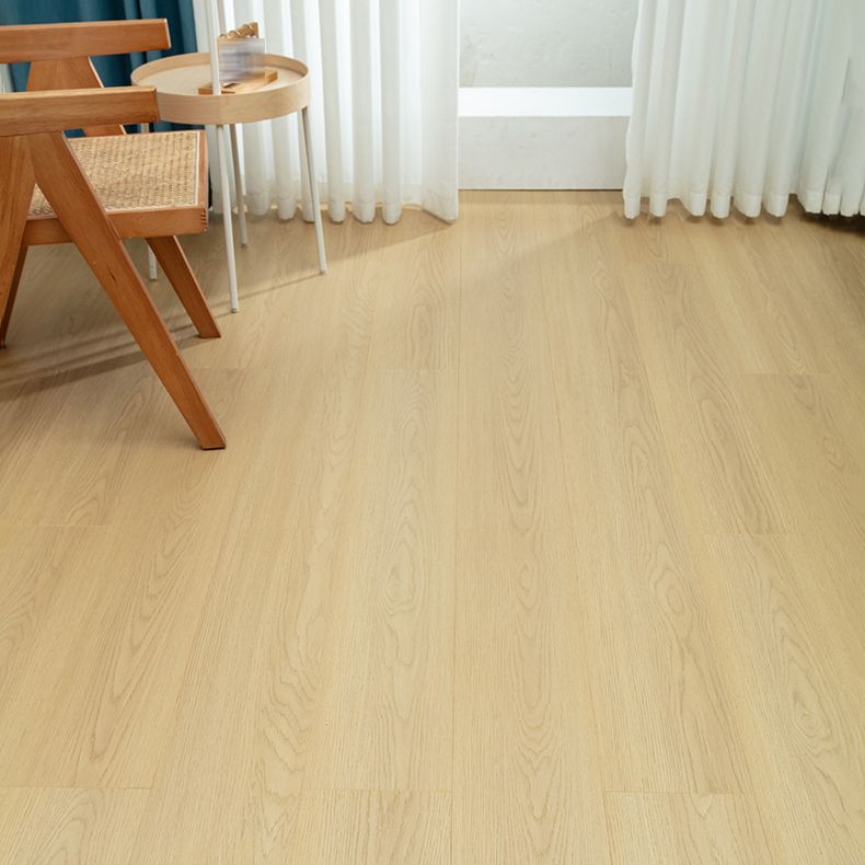 Modern E0 Solid Wood Laminate Flooring in Natural, Click-Lock, Waterproof Clearhalo 'Flooring 'Home Improvement' 'home_improvement' 'home_improvement_laminate_flooring' 'Laminate Flooring' 'laminate_flooring' Walls and Ceiling' 1200x1200_b19bd4b7-3391-49d7-9723-77f97f8949bb