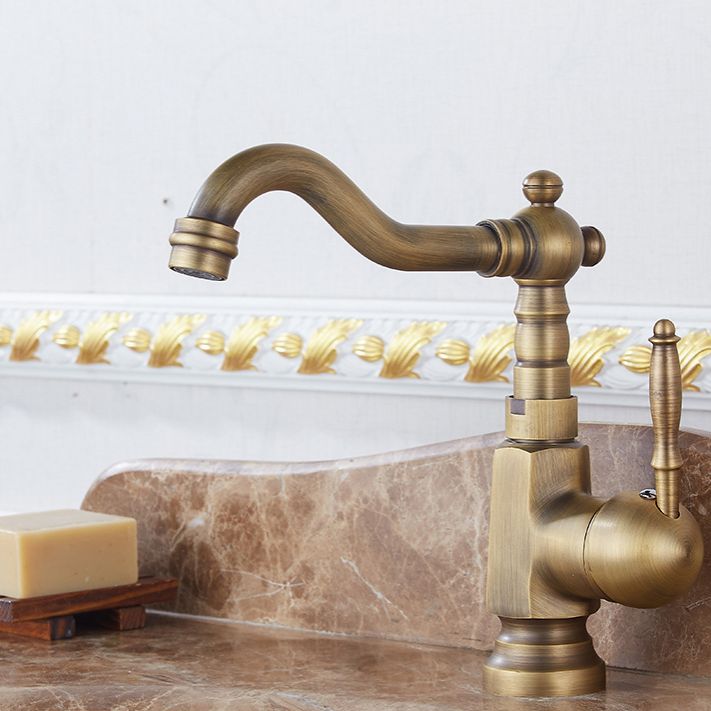 Traditional Standard Bar Faucet 1-Handle Kitchen Faucet in Gold Clearhalo 'Home Improvement' 'home_improvement' 'home_improvement_kitchen_faucets' 'Kitchen Faucets' 'Kitchen Remodel & Kitchen Fixtures' 'Kitchen Sinks & Faucet Components' 'kitchen_faucets' 1200x1200_b4344c9f-0d41-403c-98db-3a5b34ffba77