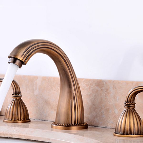Widespread Bathroom Faucet 3 Holes Circular Vessel Sink Faucet Clearhalo 'Bathroom Remodel & Bathroom Fixtures' 'Bathroom Sink Faucets' 'Bathroom Sinks & Faucet Components' 'bathroom_sink_faucets' 'Home Improvement' 'home_improvement' 'home_improvement_bathroom_sink_faucets' 1200x1200_b43adca0-9930-4764-986a-9005b6923299