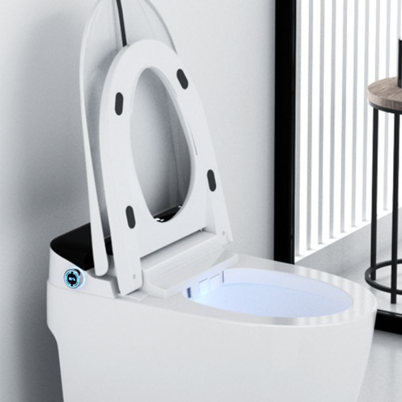 Modern ABS Toilet Bowl One Piece Toilet Floor Mounted Toilet Clearhalo 'Bathroom Remodel & Bathroom Fixtures' 'Home Improvement' 'home_improvement' 'home_improvement_toilets' 'Toilets & Bidets' 'Toilets' 1200x1200_b56a5363-d733-43df-87c7-3f90fc2c4b0e