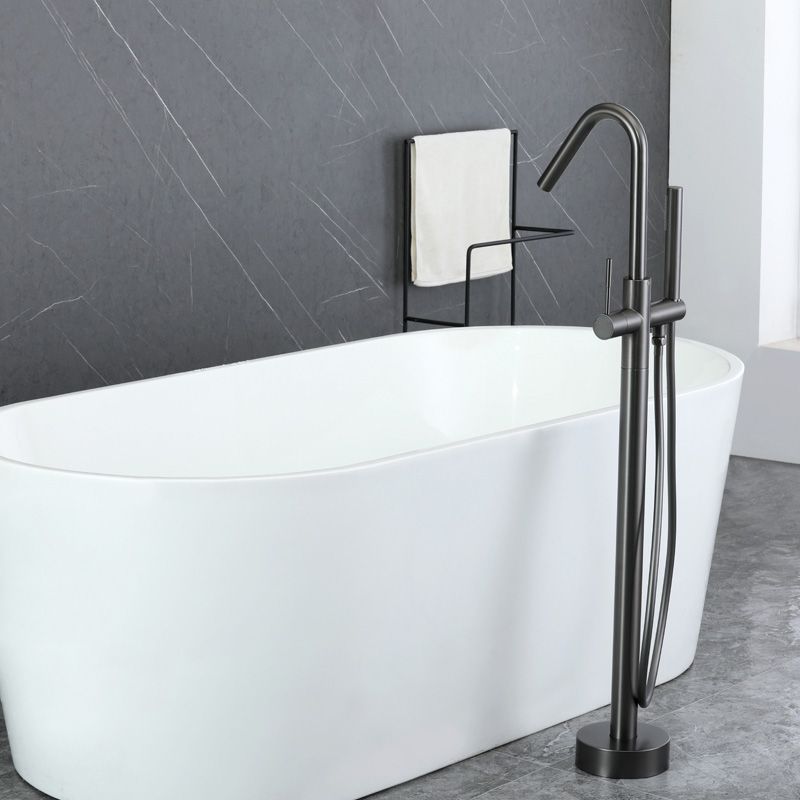 Floor Mounted Metal Freestanding Tub Filler Elbow Freestanding Bathtub Faucet Clearhalo 'Bathroom Remodel & Bathroom Fixtures' 'Bathtub Faucets' 'bathtub_faucets' 'Home Improvement' 'home_improvement' 'home_improvement_bathtub_faucets' 1200x1200_b7150db3-a38a-411e-ac5e-ac5172a78342