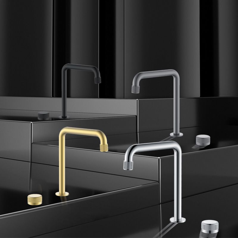 Light Widespread Bathroom Faucet Luxury Knob Handle Circular Faucet Clearhalo 'Bathroom Remodel & Bathroom Fixtures' 'Bathroom Sink Faucets' 'Bathroom Sinks & Faucet Components' 'bathroom_sink_faucets' 'Home Improvement' 'home_improvement' 'home_improvement_bathroom_sink_faucets' 1200x1200_b747ab23-2b51-4926-809b-9049fed68459