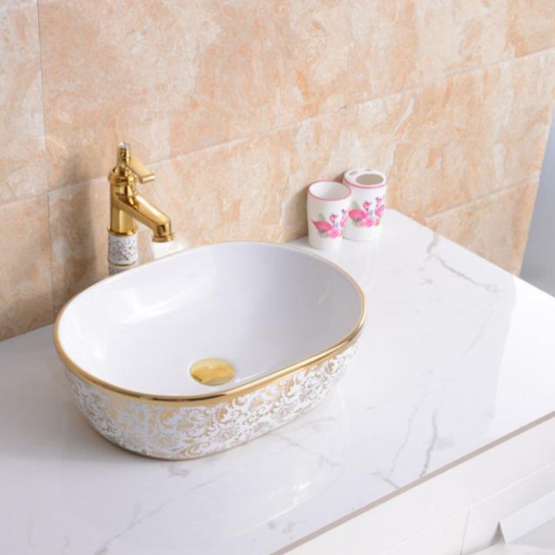 Traditional Vessel Lavatory Sink Oval-Shape Porcelain with Faucet Bathroom Sink Clearhalo 'Bathroom Remodel & Bathroom Fixtures' 'Bathroom Sinks & Faucet Components' 'Bathroom Sinks' 'bathroom_sink' 'Home Improvement' 'home_improvement' 'home_improvement_bathroom_sink' 1200x1200_b9270e42-31c6-4f6c-9a45-f56e4b5b9c1b