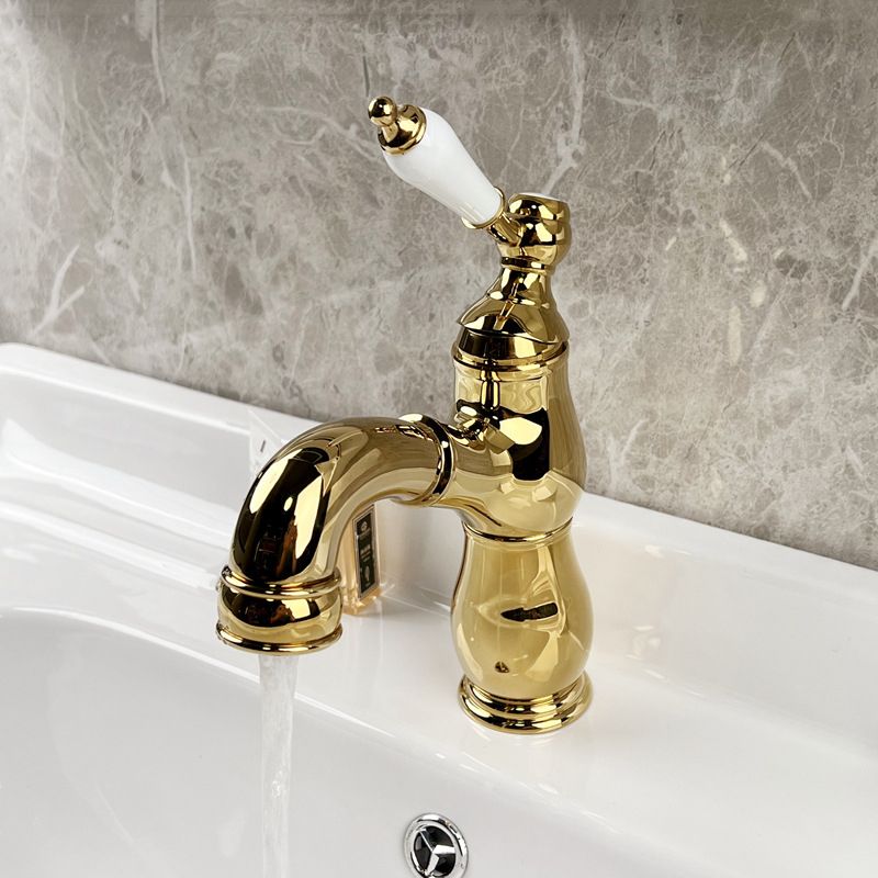 Vintage Bathroom Basin Faucet Full Brass Pull-out Ceramic Handle Sink Faucet with Drain Clearhalo 'Bathroom Remodel & Bathroom Fixtures' 'Bathroom Sink Faucets' 'Bathroom Sinks & Faucet Components' 'bathroom_sink_faucets' 'Home Improvement' 'home_improvement' 'home_improvement_bathroom_sink_faucets' 1200x1200_bb9f71c5-e0ff-45b9-afa4-8e7f00f7915b