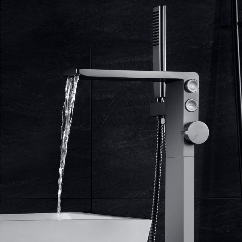 Modern Floor Mounted Metal Freestanding Tub Filler One Handle Freestanding Bathtub Faucet Clearhalo 'Bathroom Remodel & Bathroom Fixtures' 'Bathtub Faucets' 'bathtub_faucets' 'Home Improvement' 'home_improvement' 'home_improvement_bathtub_faucets' 1200x1200_be32b542-0b1d-4cd4-b9a1-e7309f8ffca1