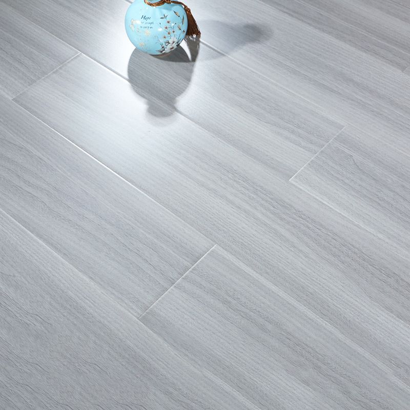 Maple Modern Laminate Flooring Click Lock Stain Resistant Plank Flooring Clearhalo 'Flooring 'Home Improvement' 'home_improvement' 'home_improvement_laminate_flooring' 'Laminate Flooring' 'laminate_flooring' Walls and Ceiling' 1200x1200_bf554059-4a01-4986-bc98-22e0827b8ab2