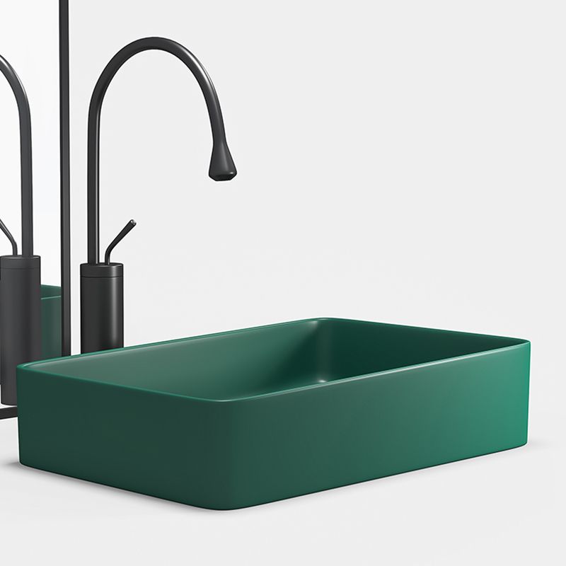 Contemporary Bathroom Sink Porcelain Rectangular Vessel Bathroom Sink Clearhalo 'Bathroom Remodel & Bathroom Fixtures' 'Bathroom Sinks & Faucet Components' 'Bathroom Sinks' 'bathroom_sink' 'Home Improvement' 'home_improvement' 'home_improvement_bathroom_sink' 1200x1200_c124955c-eaa8-49f4-b597-c89a1a7f41da