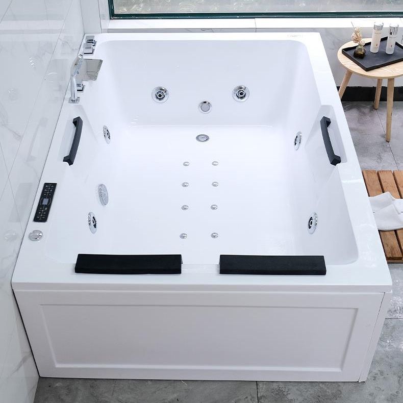 Modern Stand Alone Bath Acrylic Soaking White Rectangular Bathtub Clearhalo 'Bathroom Remodel & Bathroom Fixtures' 'Bathtubs' 'Home Improvement' 'home_improvement' 'home_improvement_bathtubs' 'Showers & Bathtubs' 1200x1200_c18498d0-b7e1-40df-8cef-11027b535523