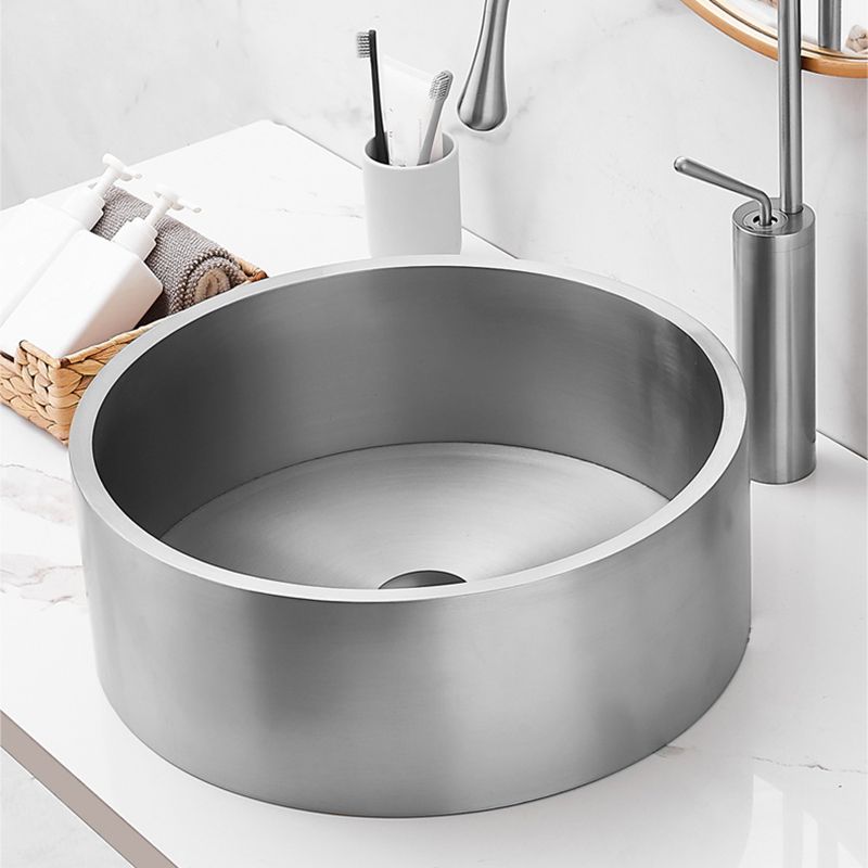Modern Stainless Steel Wash Stand Round Trough Sink for Bathroom Clearhalo 'Bathroom Remodel & Bathroom Fixtures' 'Bathroom Sinks & Faucet Components' 'Bathroom Sinks' 'bathroom_sink' 'Home Improvement' 'home_improvement' 'home_improvement_bathroom_sink' 1200x1200_c25fd44e-0160-420c-94c2-eaf798c9628e