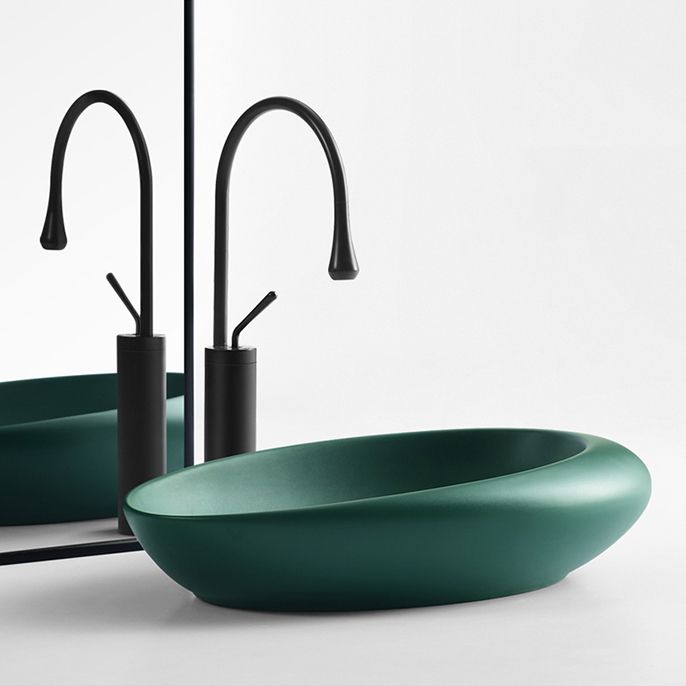 Modern Bathroom Sink Porcelain Pop-Up Drain Oval-Shape Vessel Lavatory Sink Clearhalo 'Bathroom Remodel & Bathroom Fixtures' 'Bathroom Sinks & Faucet Components' 'Bathroom Sinks' 'bathroom_sink' 'Home Improvement' 'home_improvement' 'home_improvement_bathroom_sink' 1200x1200_c3801a30-c483-4324-9f19-ea02c1381eab