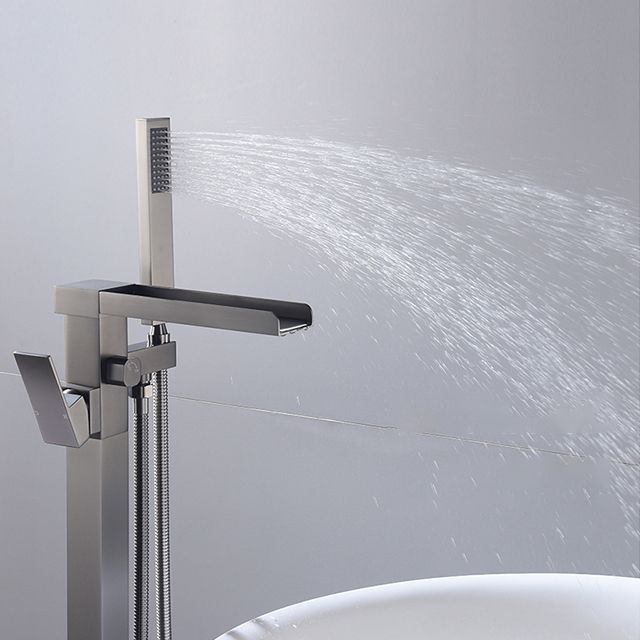 Modern Floor Mounted Copper Freestanding Tub Filler Freestanding Low Arc Tub Filler Trim Clearhalo 'Bathroom Remodel & Bathroom Fixtures' 'Bathtub Faucets' 'bathtub_faucets' 'Home Improvement' 'home_improvement' 'home_improvement_bathtub_faucets' 1200x1200_c4b8fc24-122c-46ee-979c-249f71c11466