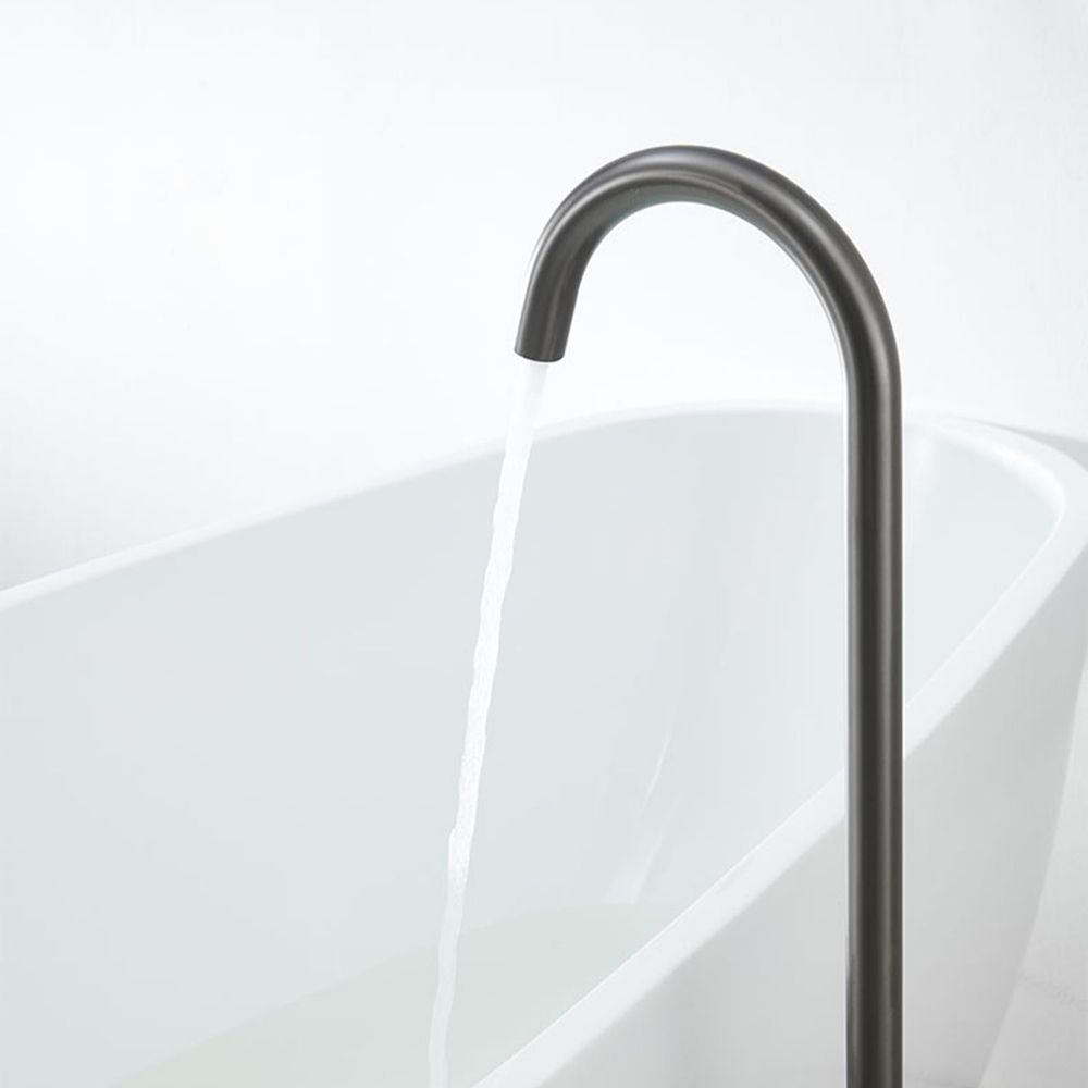 Floor Standing Faucet Industrial Style Handle Bathtub Faucet Clearhalo 'Bathroom Remodel & Bathroom Fixtures' 'Bathtub Faucets' 'bathtub_faucets' 'Home Improvement' 'home_improvement' 'home_improvement_bathtub_faucets' 1200x1200_c845c22c-c7d6-4067-9243-187328bdfc9f