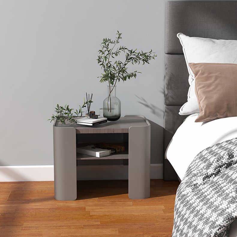 Traditional Laminate Floor Click-Lock Mildew Resistant Laminate Flooring Clearhalo 'Flooring 'Home Improvement' 'home_improvement' 'home_improvement_laminate_flooring' 'Laminate Flooring' 'laminate_flooring' Walls and Ceiling' 1200x1200_c8e689ec-2eb8-460f-9665-68f657877bd7