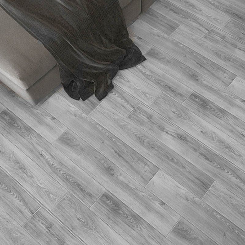 Wooden Effect PVC Flooring Waterproof Fire Resistant Smooth PVC Flooring Clearhalo 'Flooring 'Home Improvement' 'home_improvement' 'home_improvement_vinyl_flooring' 'Vinyl Flooring' 'vinyl_flooring' Walls and Ceiling' 1200x1200_c9b749cc-ed46-4d41-a409-89f97119f1a6