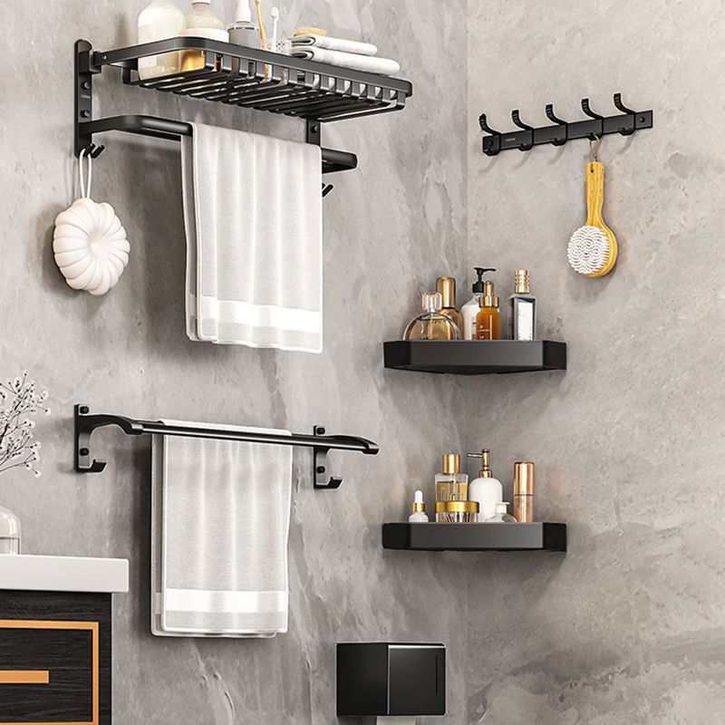 Traditional Black Bathroom Accessory As Individual Or As a Set Clearhalo 'Bathroom Hardware Sets' 'Bathroom Hardware' 'Bathroom Remodel & Bathroom Fixtures' 'bathroom_hardware_sets' 'Home Improvement' 'home_improvement' 'home_improvement_bathroom_hardware_sets' 1200x1200_cb416b97-420e-4446-960f-da5e36b77bbd