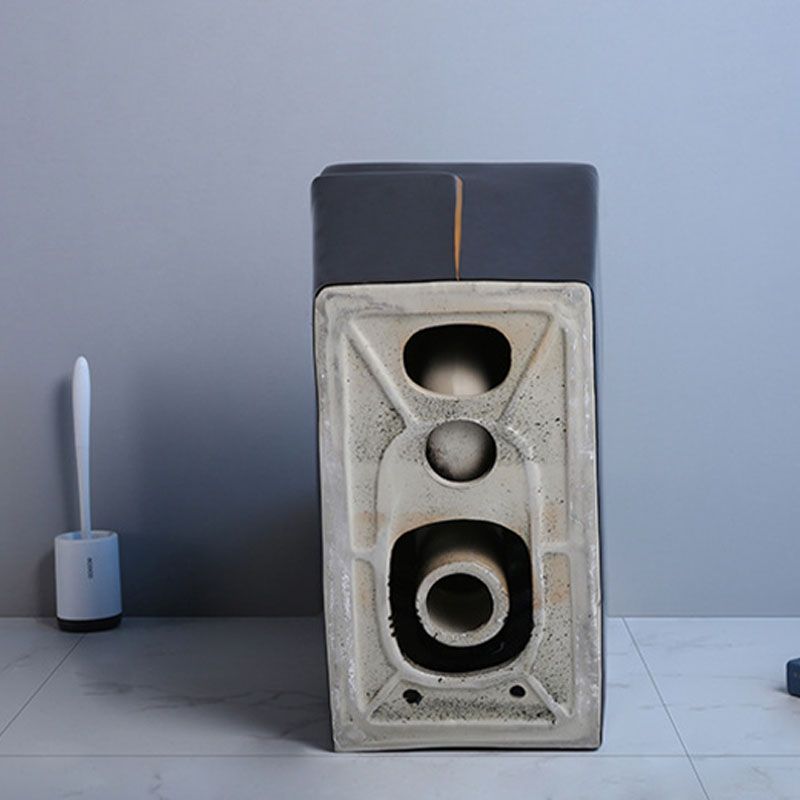 Household Water-saving Toilet Siphon One-piece Large-diameter Toilet in Black Finish Clearhalo 'Bathroom Remodel & Bathroom Fixtures' 'Home Improvement' 'home_improvement' 'home_improvement_toilets' 'Toilets & Bidets' 'Toilets' 1200x1200_cb660fee-71e7-4e3b-a93d-15ee378f1c51