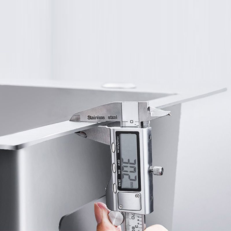 Classic Style Sink Stainless Steel Corrosion Resistant Sink for Kitchen Clearhalo 'Home Improvement' 'home_improvement' 'home_improvement_kitchen_sinks' 'Kitchen Remodel & Kitchen Fixtures' 'Kitchen Sinks & Faucet Components' 'Kitchen Sinks' 'kitchen_sinks' 1200x1200_cbbebca1-ebdc-4f03-851e-c7fe67722ef5