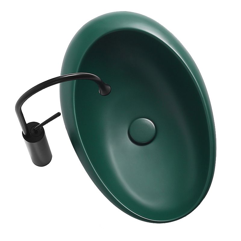 Modern Vessel Bathroom Sink Porcelain Oval with Pop-Up Drain and Faucet Wash Stand Clearhalo 'Bathroom Remodel & Bathroom Fixtures' 'Bathroom Sinks & Faucet Components' 'Bathroom Sinks' 'bathroom_sink' 'Home Improvement' 'home_improvement' 'home_improvement_bathroom_sink' 1200x1200_cbf0decd-ba9a-4bb9-ac0a-63600112d628