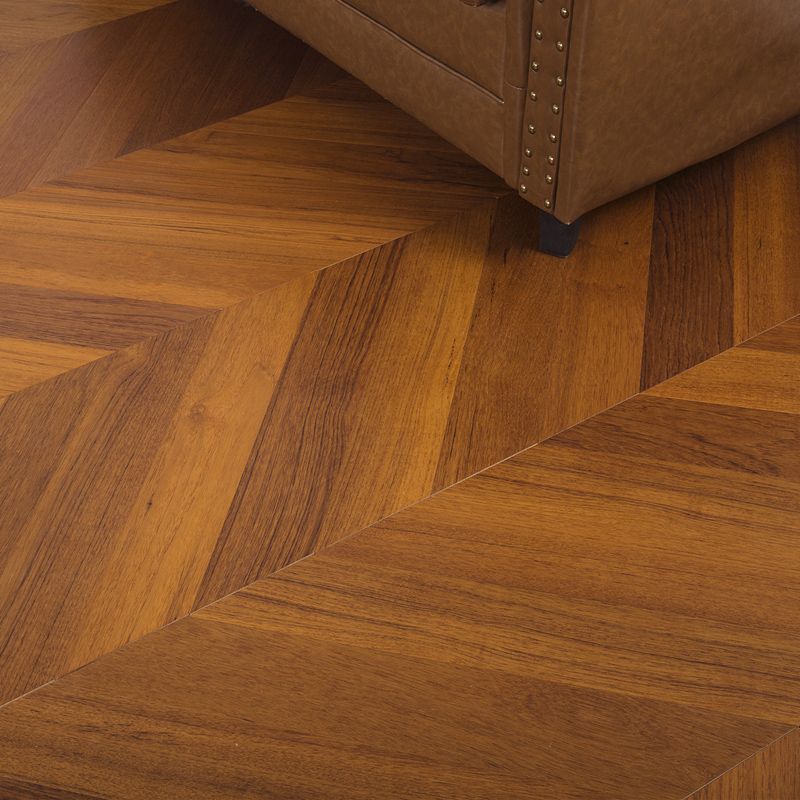 Traditional Laminate Flooring Wood Mildew Resistant Click Lock Laminate Floor Clearhalo 'Flooring 'Home Improvement' 'home_improvement' 'home_improvement_laminate_flooring' 'Laminate Flooring' 'laminate_flooring' Walls and Ceiling' 1200x1200_cc98b476-b1d2-4ab2-bf7d-e808b30f4bd2