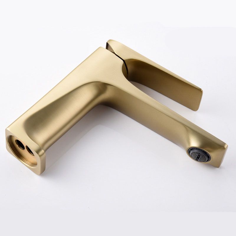 Glam Centerset Faucet Pure Color Basin Lavatory Faucet for Bathroom Clearhalo 'Bathroom Remodel & Bathroom Fixtures' 'Bathroom Sink Faucets' 'Bathroom Sinks & Faucet Components' 'bathroom_sink_faucets' 'Home Improvement' 'home_improvement' 'home_improvement_bathroom_sink_faucets' 1200x1200_cda5786d-86b8-4d25-9985-ea30cc6f00a7