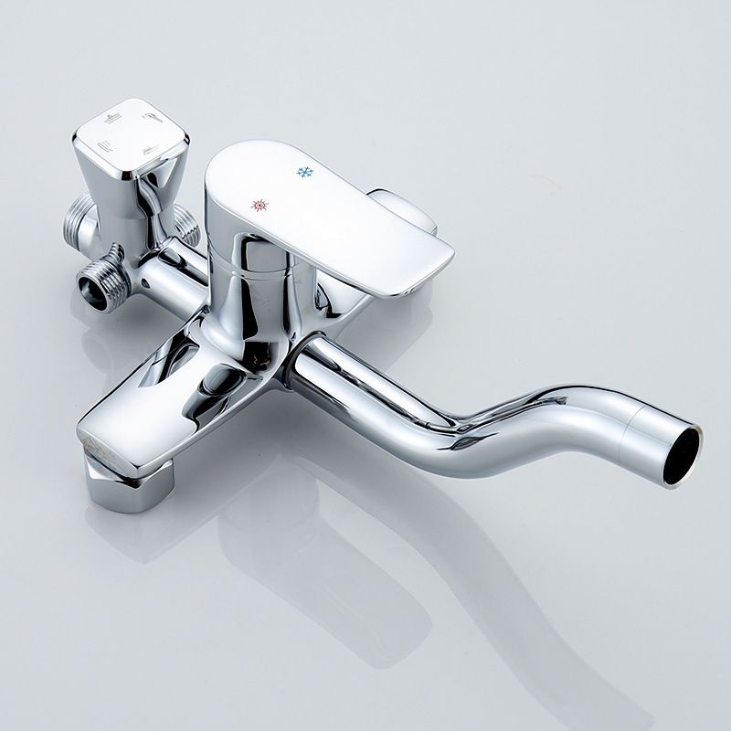 Brass Shower System Temperature Control Wall Mounted Shower Combo with Valve Clearhalo 'Bathroom Remodel & Bathroom Fixtures' 'Home Improvement' 'home_improvement' 'home_improvement_shower_faucets' 'Shower Faucets & Systems' 'shower_faucets' 'Showers & Bathtubs Plumbing' 'Showers & Bathtubs' 1200x1200_cf039258-13d6-4ced-a948-a161c06f3b9e