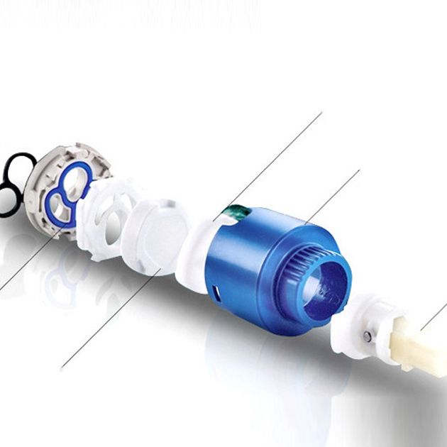 Traditional 1-Handle Faucet 1-Hole with Water Dispenser Standard Kitchen Faucet Clearhalo 'Home Improvement' 'home_improvement' 'home_improvement_kitchen_faucets' 'Kitchen Faucets' 'Kitchen Remodel & Kitchen Fixtures' 'Kitchen Sinks & Faucet Components' 'kitchen_faucets' 1200x1200_d0189b90-b603-4d7a-9857-88590289fe41