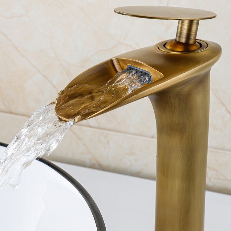 Farmhouse Wide Spread Bathroom Faucet Brass Lever Lavatory Faucet Clearhalo 'Bathroom Remodel & Bathroom Fixtures' 'Bathroom Sink Faucets' 'Bathroom Sinks & Faucet Components' 'bathroom_sink_faucets' 'Home Improvement' 'home_improvement' 'home_improvement_bathroom_sink_faucets' 1200x1200_d27e3b71-76df-4492-a1ca-1da09b11d28a