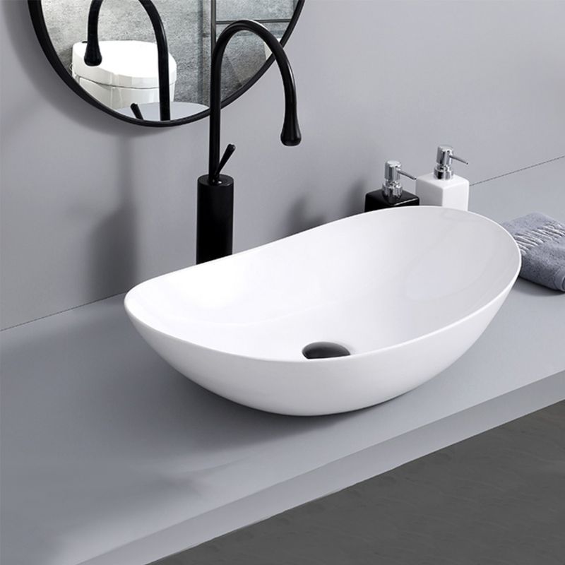 Contemporary Bathroom Sink with Single Faucet Hole Solid Color Oval-Shape Vessel Sink Clearhalo 'Bathroom Remodel & Bathroom Fixtures' 'Bathroom Sinks & Faucet Components' 'Bathroom Sinks' 'bathroom_sink' 'Home Improvement' 'home_improvement' 'home_improvement_bathroom_sink' 1200x1200_d3c86a2b-db7c-4c1d-ab97-8e0535a711ad