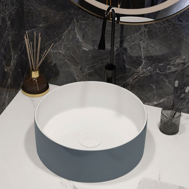 Modern Style Vessel Bathroom Sink Round Ceramic Vessel Bathroom Sink Clearhalo 'Bathroom Remodel & Bathroom Fixtures' 'Bathroom Sinks & Faucet Components' 'Bathroom Sinks' 'bathroom_sink' 'Home Improvement' 'home_improvement' 'home_improvement_bathroom_sink' 1200x1200_d4458d2d-771e-4ebb-a11a-5d3646df3c15