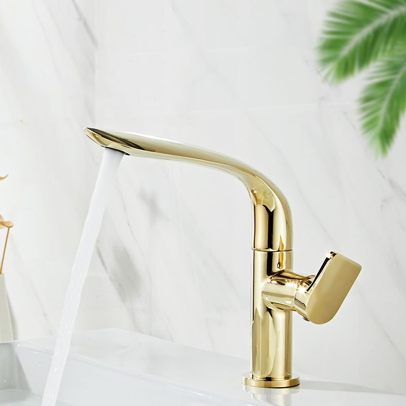 Glam Brass Bathroom Sink Faucet with 1-Handle Lavatory Faucet Clearhalo 'Bathroom Remodel & Bathroom Fixtures' 'Bathroom Sink Faucets' 'Bathroom Sinks & Faucet Components' 'bathroom_sink_faucets' 'Home Improvement' 'home_improvement' 'home_improvement_bathroom_sink_faucets' 1200x1200_d66d4d1c-49e0-4f97-ad24-238d482b3282