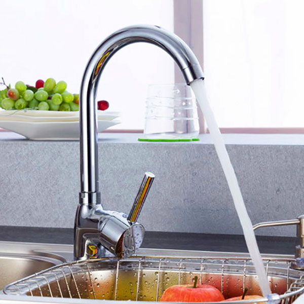 Contemporary Single Handle Kitchen Faucet One Lever Water Faucet in Chrome Clearhalo 'Home Improvement' 'home_improvement' 'home_improvement_kitchen_faucets' 'Kitchen Faucets' 'Kitchen Remodel & Kitchen Fixtures' 'Kitchen Sinks & Faucet Components' 'kitchen_faucets' 1200x1200_d69be922-1e83-4cb8-9ab0-d704c9bf2d73