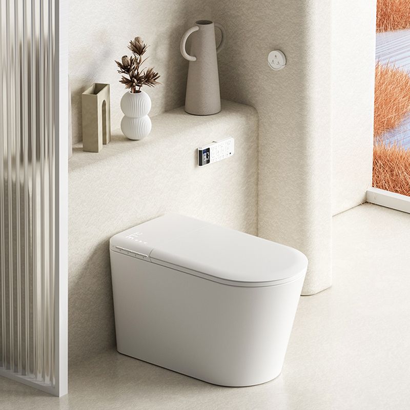 15.7" W Elongated Floor Standing Bidet in White with Heated Seat Clearhalo 'Bathroom Remodel & Bathroom Fixtures' 'Bidets' 'Home Improvement' 'home_improvement' 'home_improvement_bidets' 'Toilets & Bidets' 1200x1200_d6b25327-3c98-4826-938e-f8353b3a181e