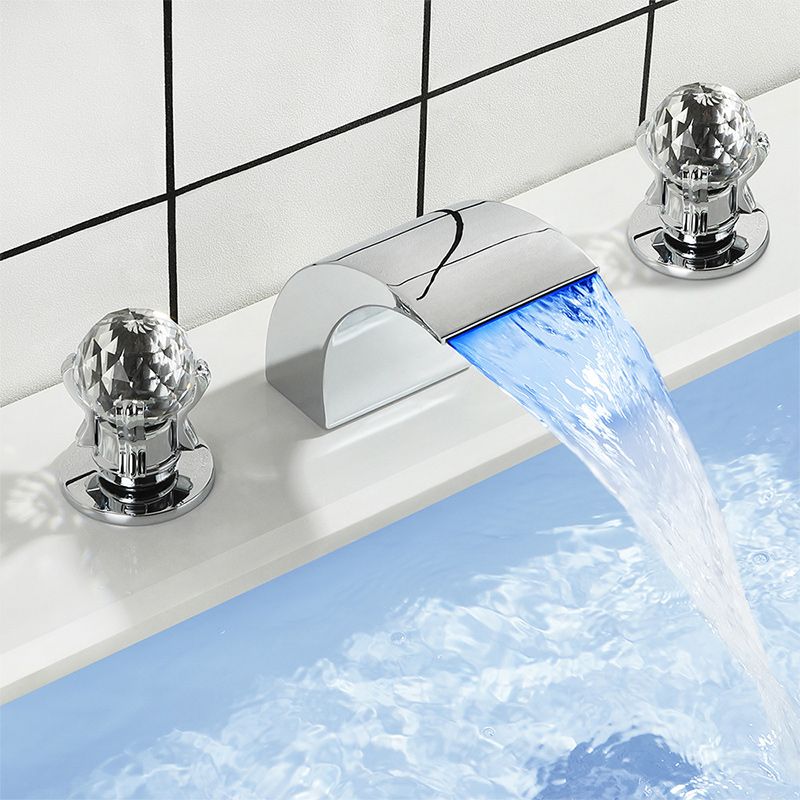 Circular 2-Handle Bathroom Faucet 3 Hole Widespread Bathroom Sink Faucet with Brass Clearhalo 'Bathroom Remodel & Bathroom Fixtures' 'Bathroom Sink Faucets' 'Bathroom Sinks & Faucet Components' 'bathroom_sink_faucets' 'Home Improvement' 'home_improvement' 'home_improvement_bathroom_sink_faucets' 1200x1200_d9e7057e-4f8b-43a0-bd8e-4013cf37e54b