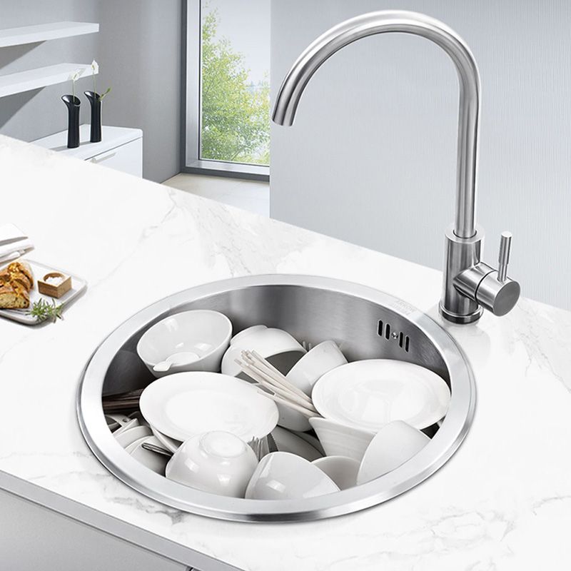 Contemporary Stainless Steel Kitchen Sink Single Bowl Round Sink with Drain Assembly Clearhalo 'Home Improvement' 'home_improvement' 'home_improvement_kitchen_sinks' 'Kitchen Remodel & Kitchen Fixtures' 'Kitchen Sinks & Faucet Components' 'Kitchen Sinks' 'kitchen_sinks' 1200x1200_dc531a66-c7c9-4fc5-979b-b0d698a4d72e
